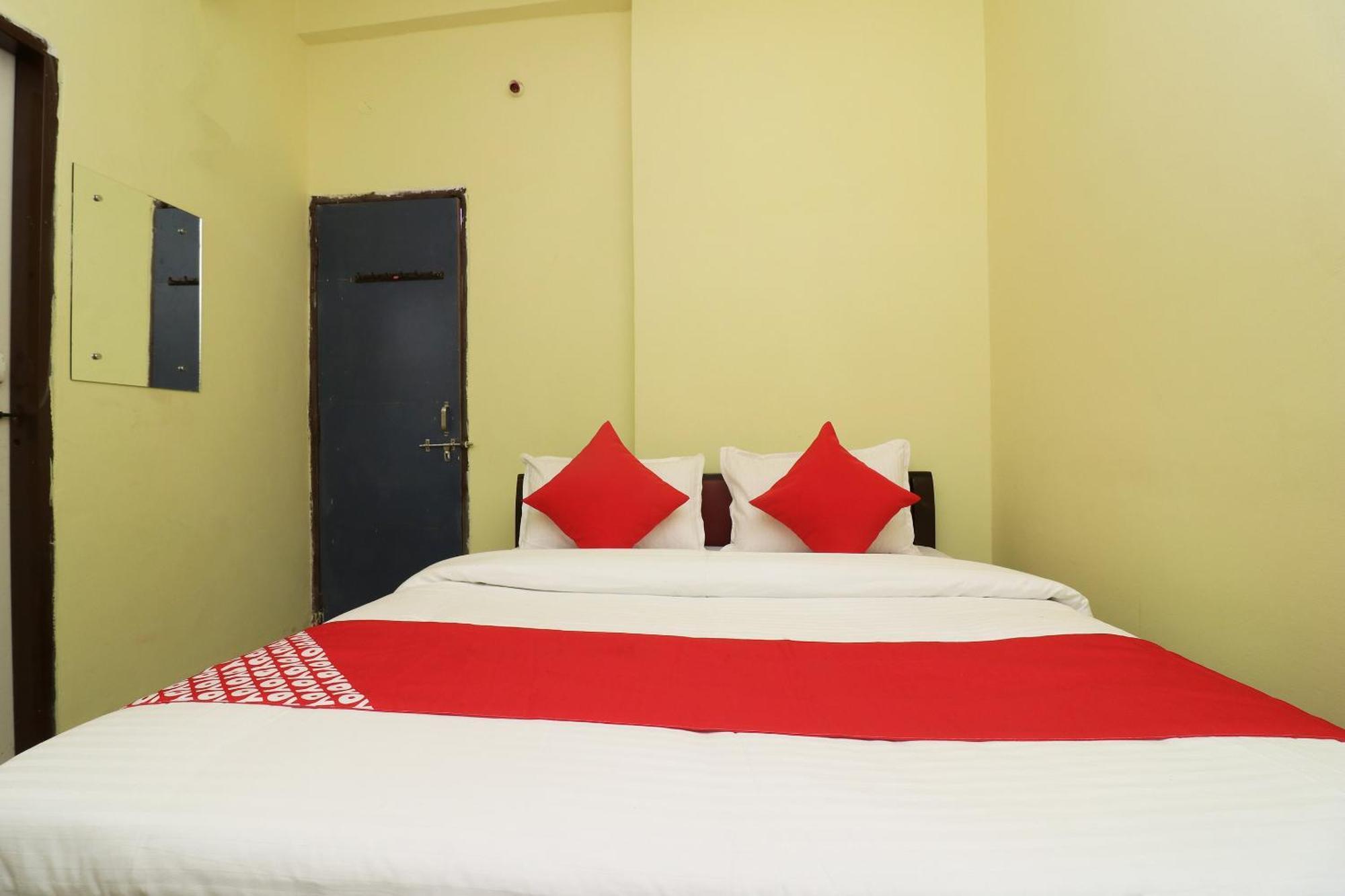 בהופאל Spot On Hotel O Om Sai Plaza מראה חיצוני תמונה